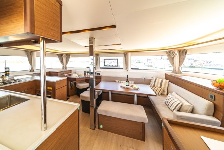 Lagoon-Bénéteau Lagoon 46 - 4 + 2 cab. Pnoe