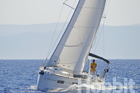 Bénéteau Oceanis 35 Hobbit