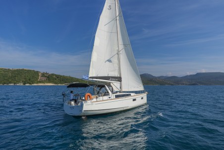 Bénéteau Oceanis 38.1 Philyra