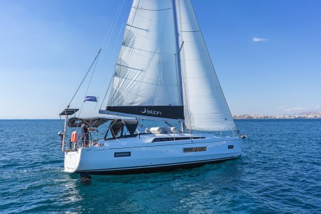 Bénéteau Oceanis 40.1 Roza