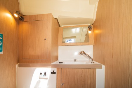 Bénéteau Oceanis 41.1 Elena