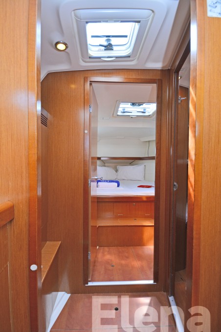 Bénéteau Oceanis 43 Elena