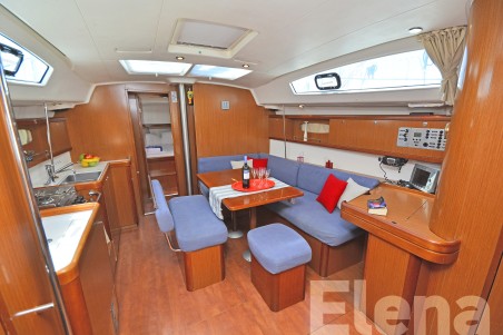 Bénéteau Oceanis 43 Elena