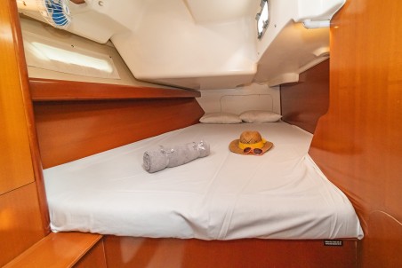 Bénéteau Oceanis Clipper 393 Milica