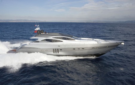 Ferretti Yachts Group Pershing 90 Sport One
