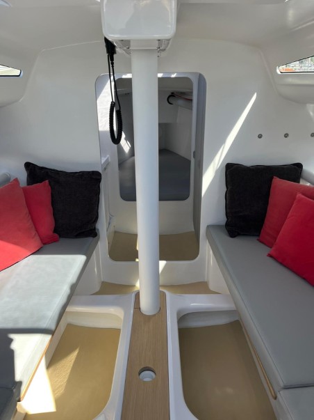 Bénéteau First 27 Šuferina