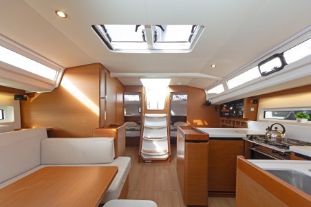 Jeanneau Sun Odyssey 440 - 4 cab. JOLLY ROGER