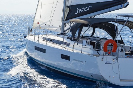 Jeanneau Sun Odyssey 440 - 4 cab. Mike Charlie