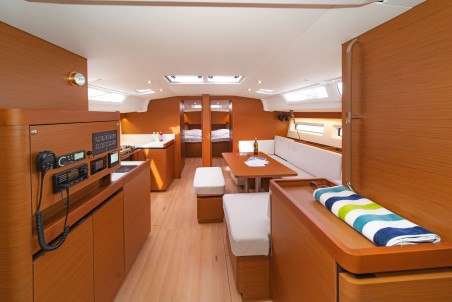 Jeanneau Sun Odyssey 490 - 5 + 1 cab. First Ride
