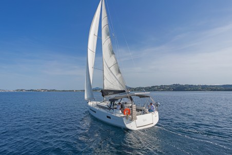 Jeanneau Sun Odyssey 490 - 5 + 1 cab. Pileas