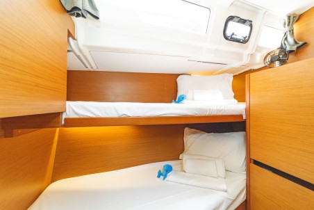 Jeanneau Sun Odyssey 490 - 5 + 1 cab. Pileas