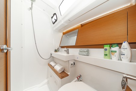 Jeanneau Sun Odyssey 490 - 5 + 1 cab. Pileas