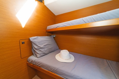 Jeanneau Sun Odyssey 519 - 5 + 1 cab. Eva