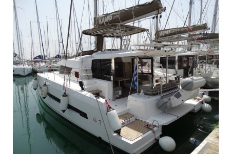 Catana Group Bali 4.1 - 4 cab. Kos 41.15