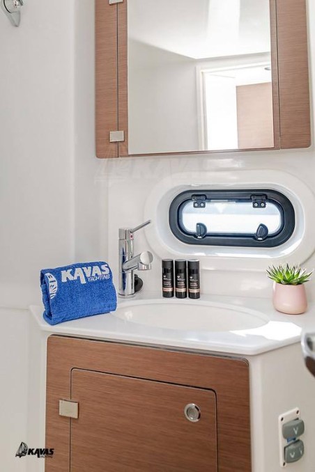 Catana Group Bali 4.2 Kos 42.10