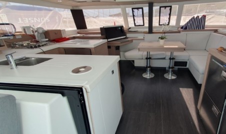 Fountaine Pajot Fountaine Pajot Astrea 42 - 4 + 1 cab. Crazy Diamond
