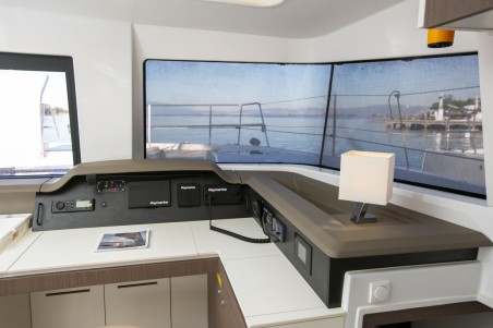 Catana Group Bali 4.3 - 4 + 2 cab. Eleni