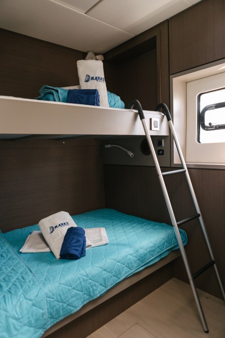 Catana Group Bali 4.8 - 6 cab. Kos 48.1