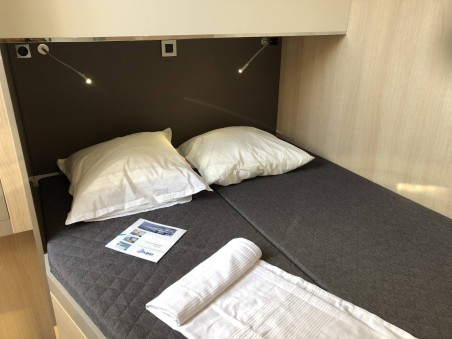 Catana Group Bali 5.4 - 6 + 2 cab. Kos 54.Cat