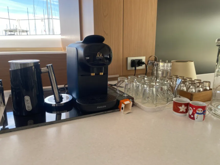 Catana Group Bali 5.8 - 6 + 2 cab. KOS 58.CAT