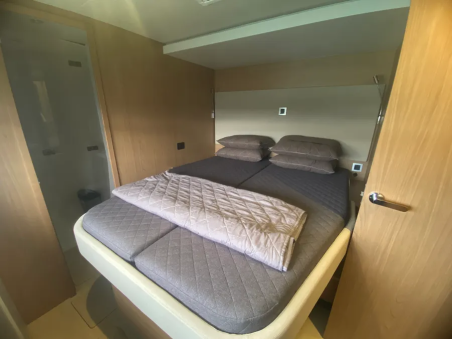 Catana Group Bali 5.8 - 6 + 2 cab. KOS 58.CAT
