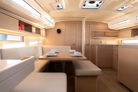 Bénéteau Oceanis 40.1 Kos 40.3