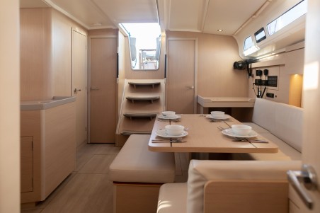 Bénéteau Oceanis 40.1 Kos 40.7