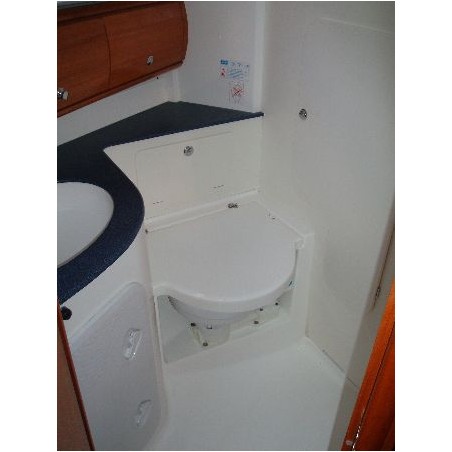 Bavaria Yachtbau Bavaria 32 Cruiser Athina