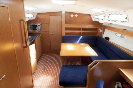 Bavaria Yachtbau Bavaria 43 Cruiser Constantina