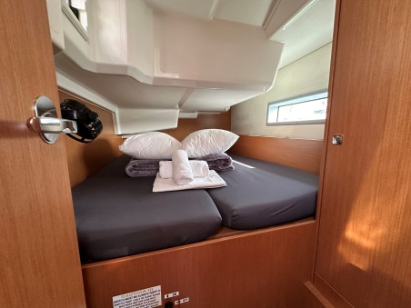 Bavaria Yachtbau Bavaria C38 Sienna