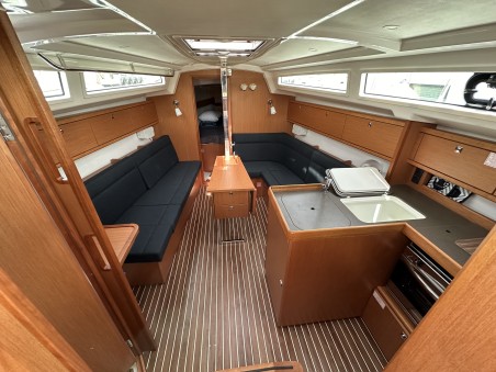 Bavaria Yachtbau Bavaria Cruiser 34 - 2 cab. Eliza