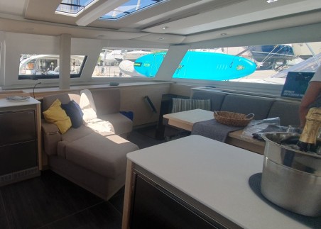 Fountaine Pajot Fountaine Pajot Aura 51 - 5 + 1 cab. Sunrise