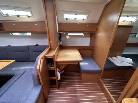 Bavaria Yachtbau Bavaria Cruiser 40 Sylvia