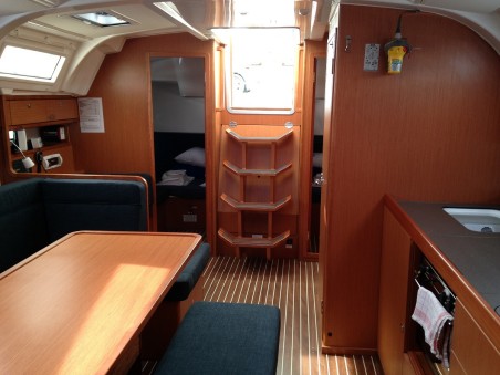 Bavaria Yachtbau Bavaria Cruiser 41 - 3 cab. Alisahni
