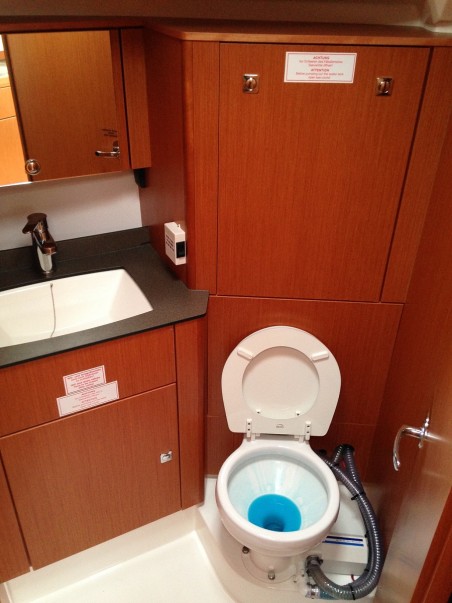 Bavaria Yachtbau Bavaria Cruiser 41 - 3 cab. Alisahni