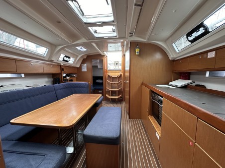 Bavaria Yachtbau Bavaria Cruiser 41 - 3 cab. Yvonne