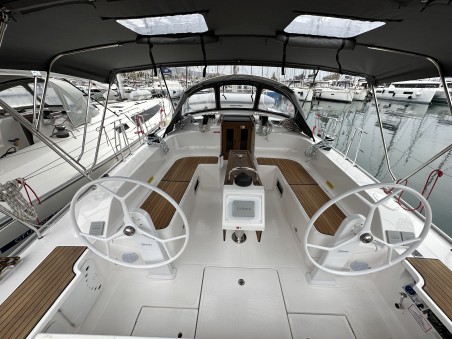 Bavaria Yachtbau Bavaria Cruiser 46 Style - 4 cab. Veatriki