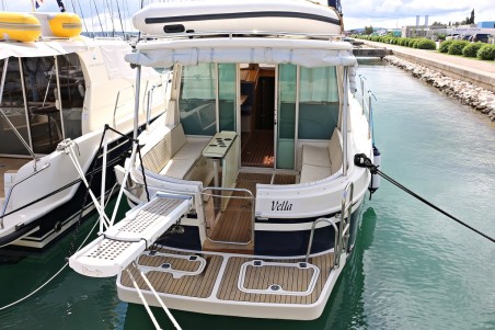 SAS - Vektor Adria 1002 Vektor Vella