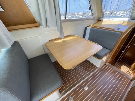 SAS - Vektor Adria 1002 Vektor Vella