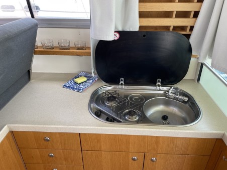 SAS - Vektor Adria 1002 Vektor Vella