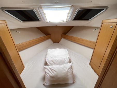 SAS - Vektor Adria 1002 Vektor Vella