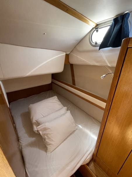 SAS - Vektor Adria 1002 Vektor Vella