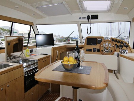 SAS - Vektor Adriana 36 Iris