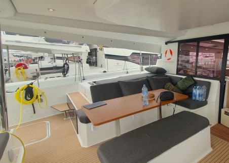Fountaine Pajot Fountaine Pajot Elba 45 - 4 + 1 cab. Adria Blue