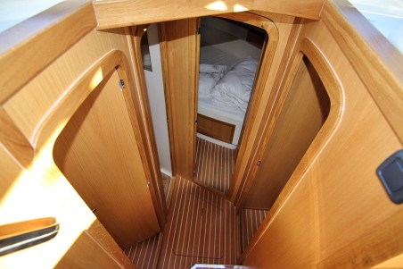 SAS - Vektor Adriana 36 Mirta