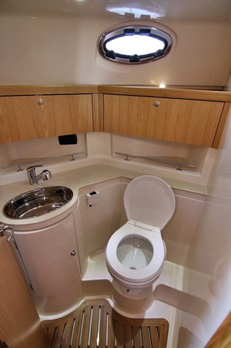 SAS - Vektor Adriana 36 Mirta