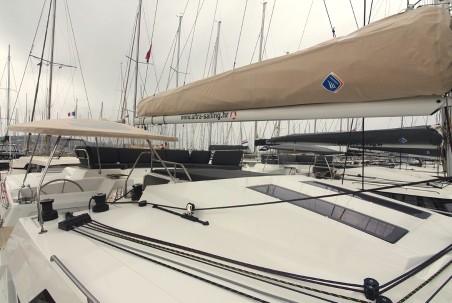 Fountaine Pajot Fountaine Pajot Elba 45 - 4 + 1 cab. Adria Blue