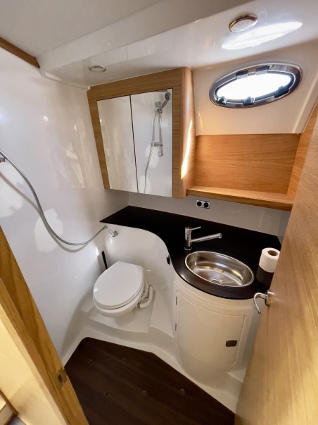 SAS - Vektor Adriana 44 FLY Baby Blue