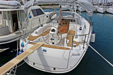 Bavaria Yachtbau Bavaria Cruiser 33 Mirella