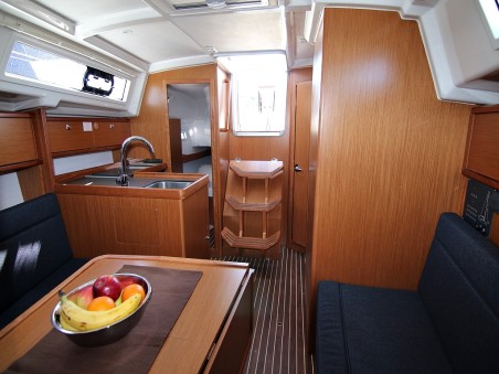 Bavaria Yachtbau Bavaria Cruiser 34 Bella